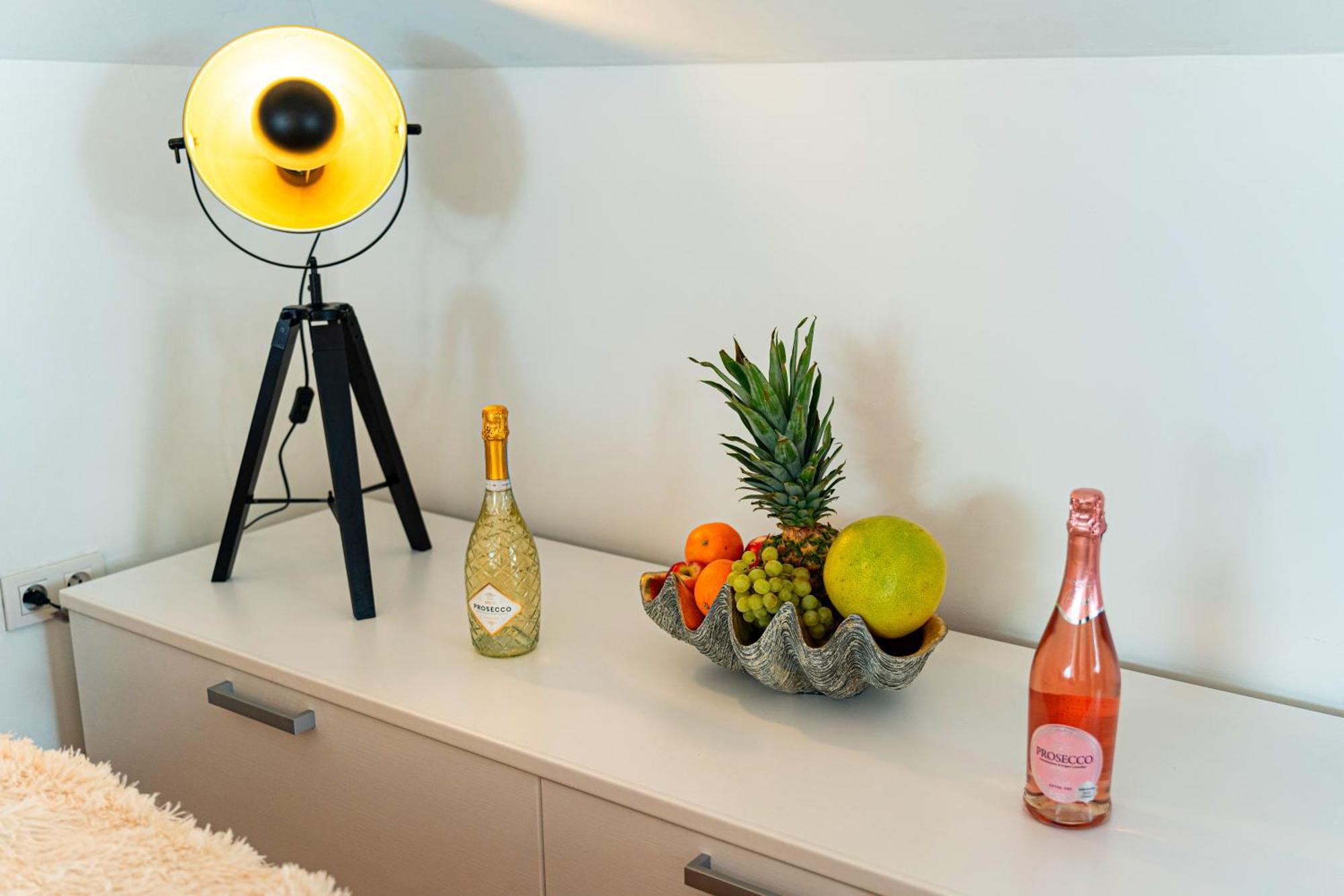 Golden River Apartment Prague Ngoại thất bức ảnh